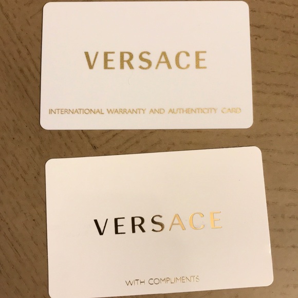 Versace Womens Watch - Picture 13 of 16